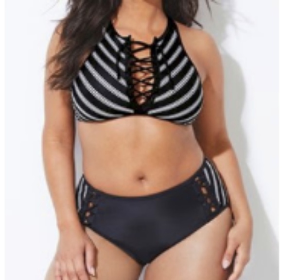 Striped bikini - Picture 2 of 2